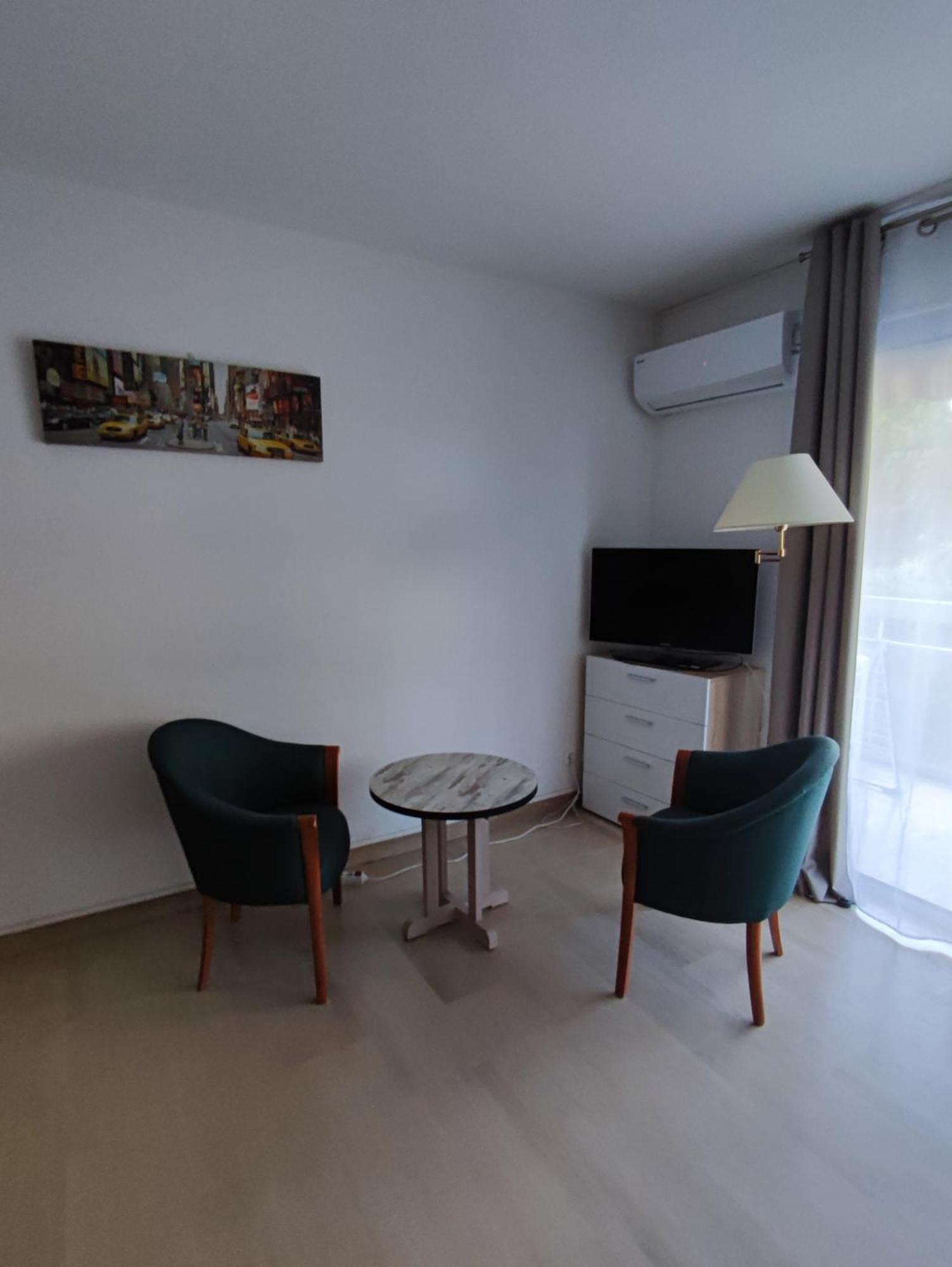 Frejus Plage Ngoại thất bức ảnh